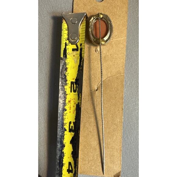 VINTAGE CORAL TAN CARVED CAMEO STICK PIN 4” CREAM CAMEO FACE GOLD TONE - Picture 7 of 7